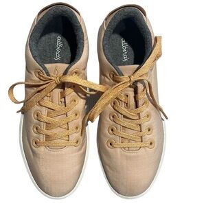 Allbirds Women’s Canvas Tree Piper in Light Peach Color, Size 9 NWOT